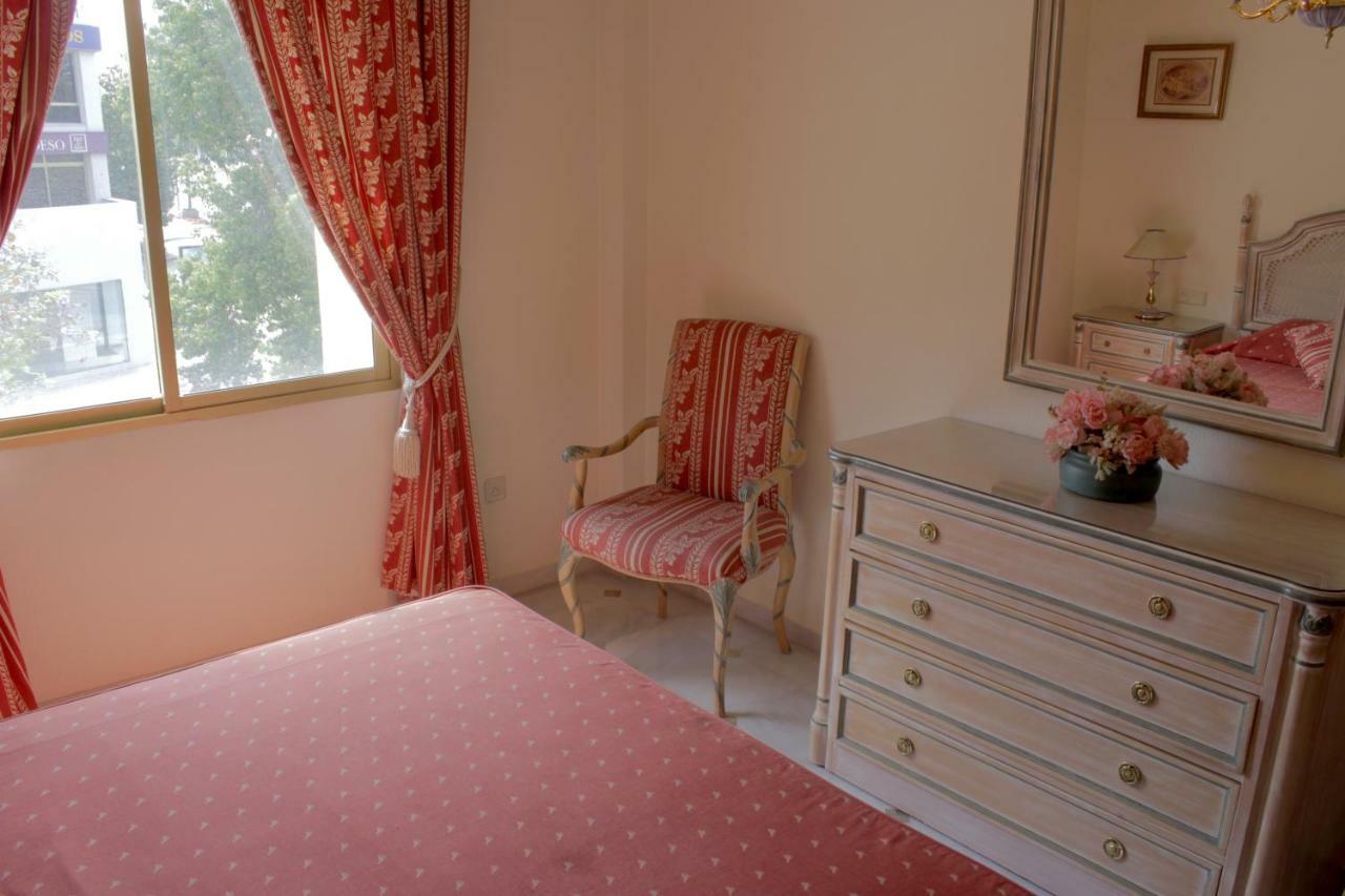 Riyadh House Marbella Apartment ภายนอก รูปภาพ
