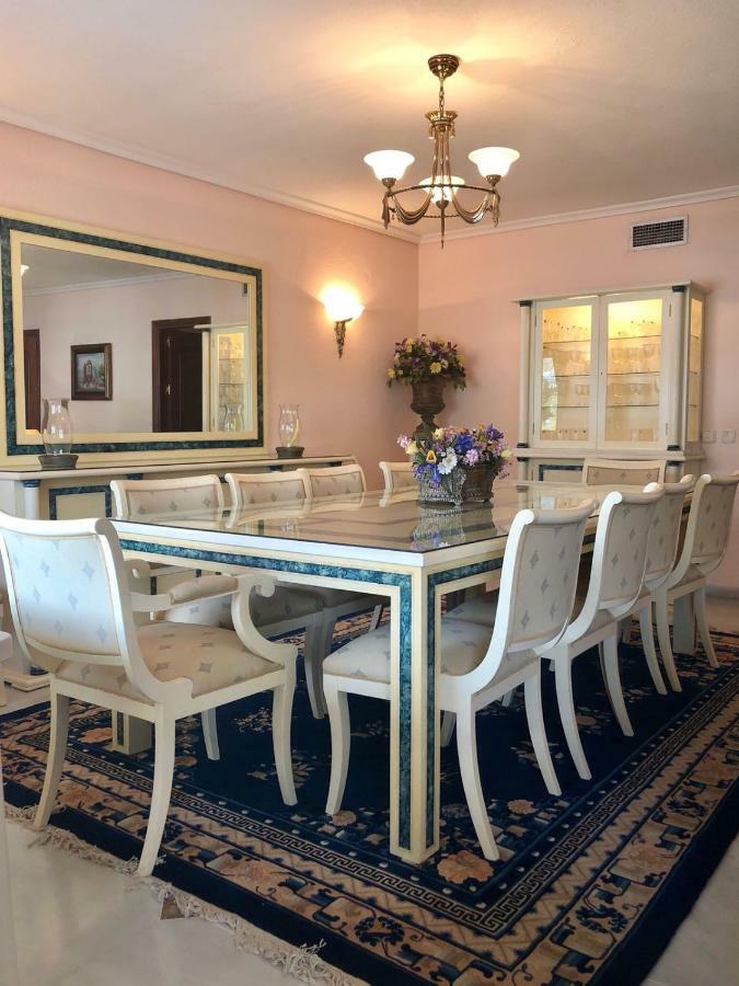 Riyadh House Marbella Apartment ภายนอก รูปภาพ