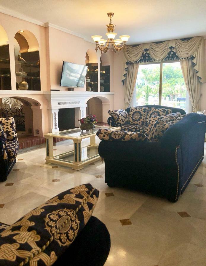 Riyadh House Marbella Apartment ภายนอก รูปภาพ