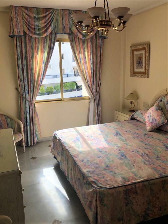 Riyadh House Marbella Apartment ภายนอก รูปภาพ