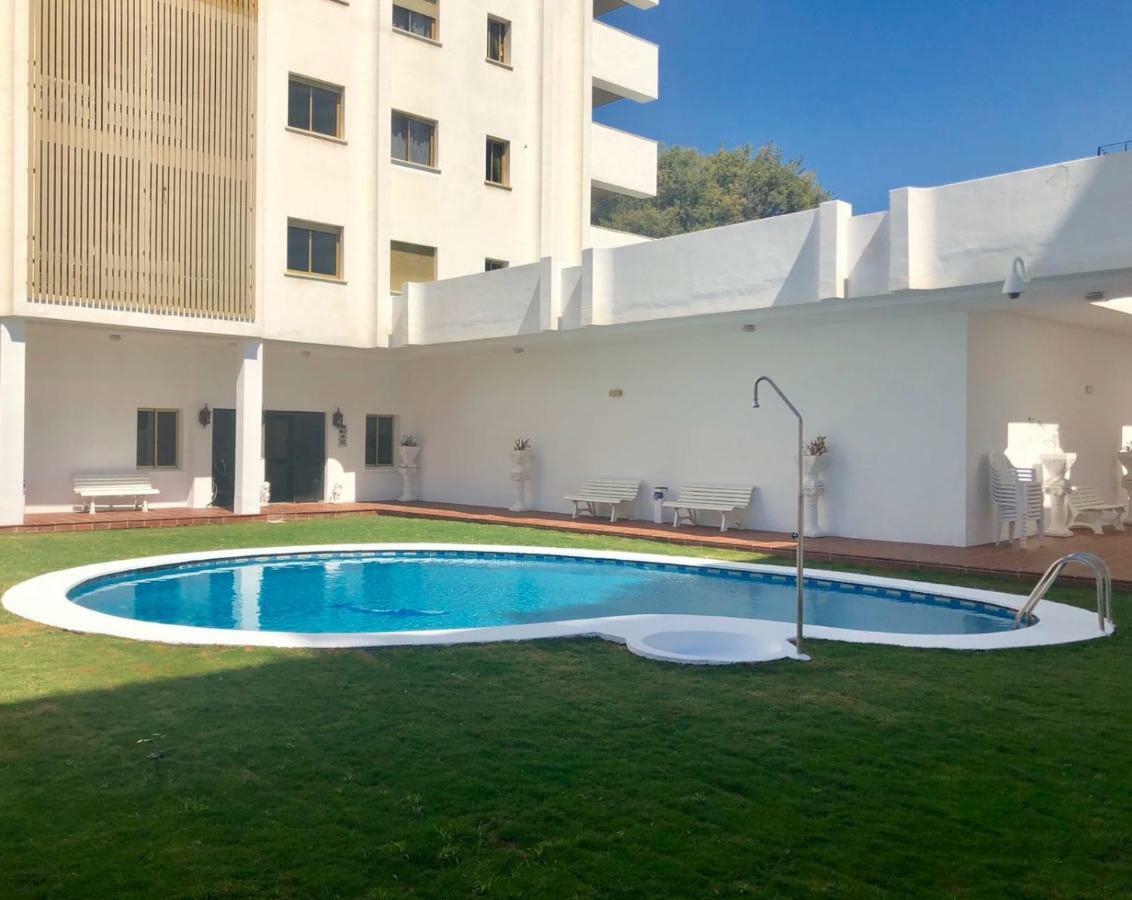 Riyadh House Marbella Apartment ภายนอก รูปภาพ