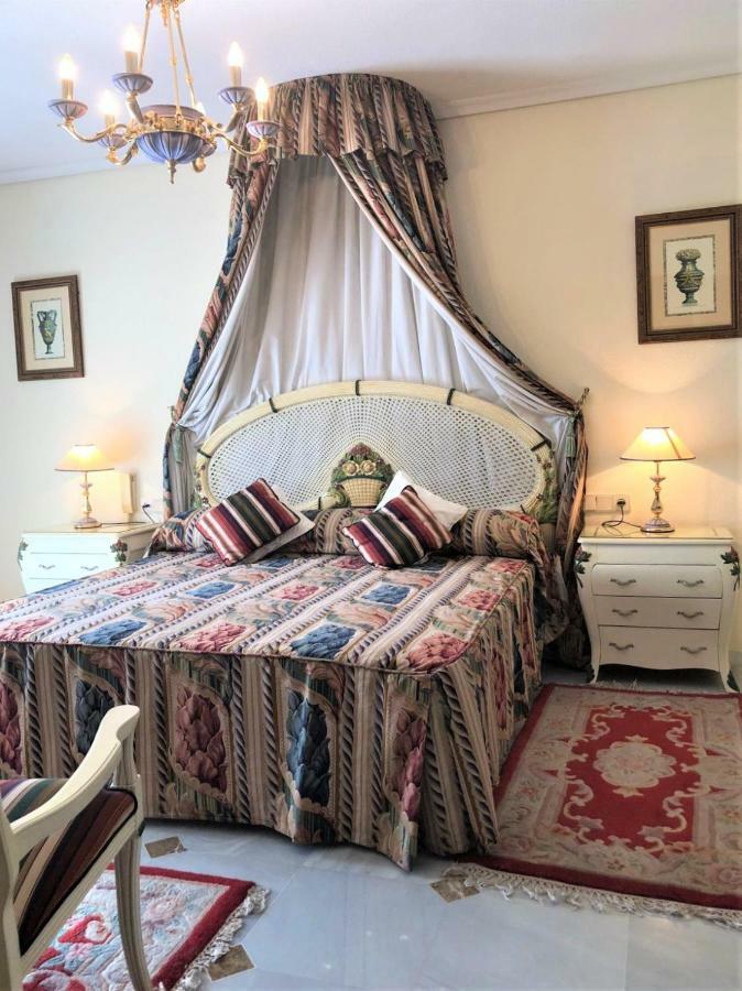 Riyadh House Marbella Apartment ภายนอก รูปภาพ